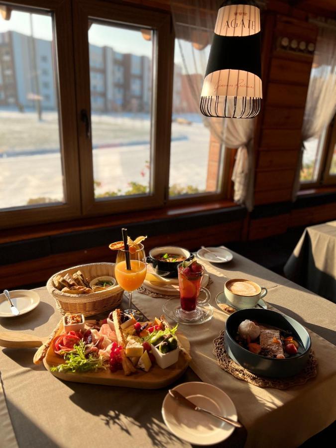 Agate Hotel Ozolnieki Zewnętrze zdjęcie