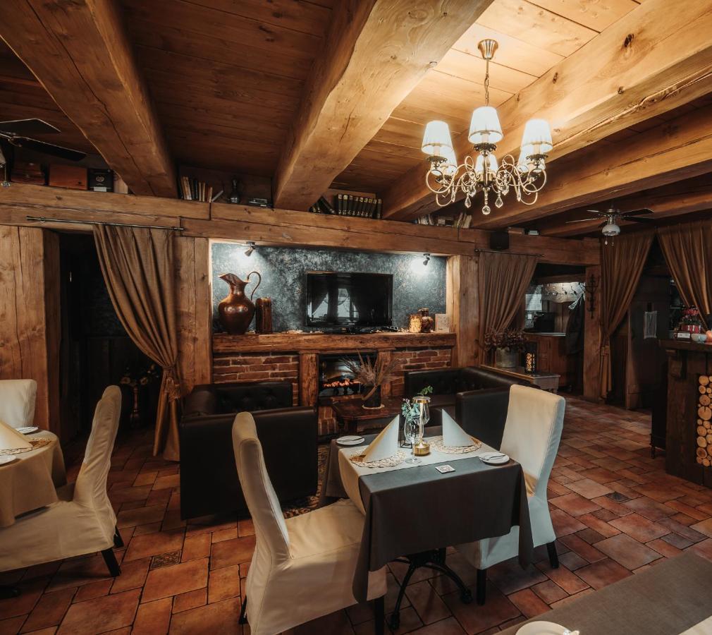 Agate Hotel Ozolnieki Zewnętrze zdjęcie