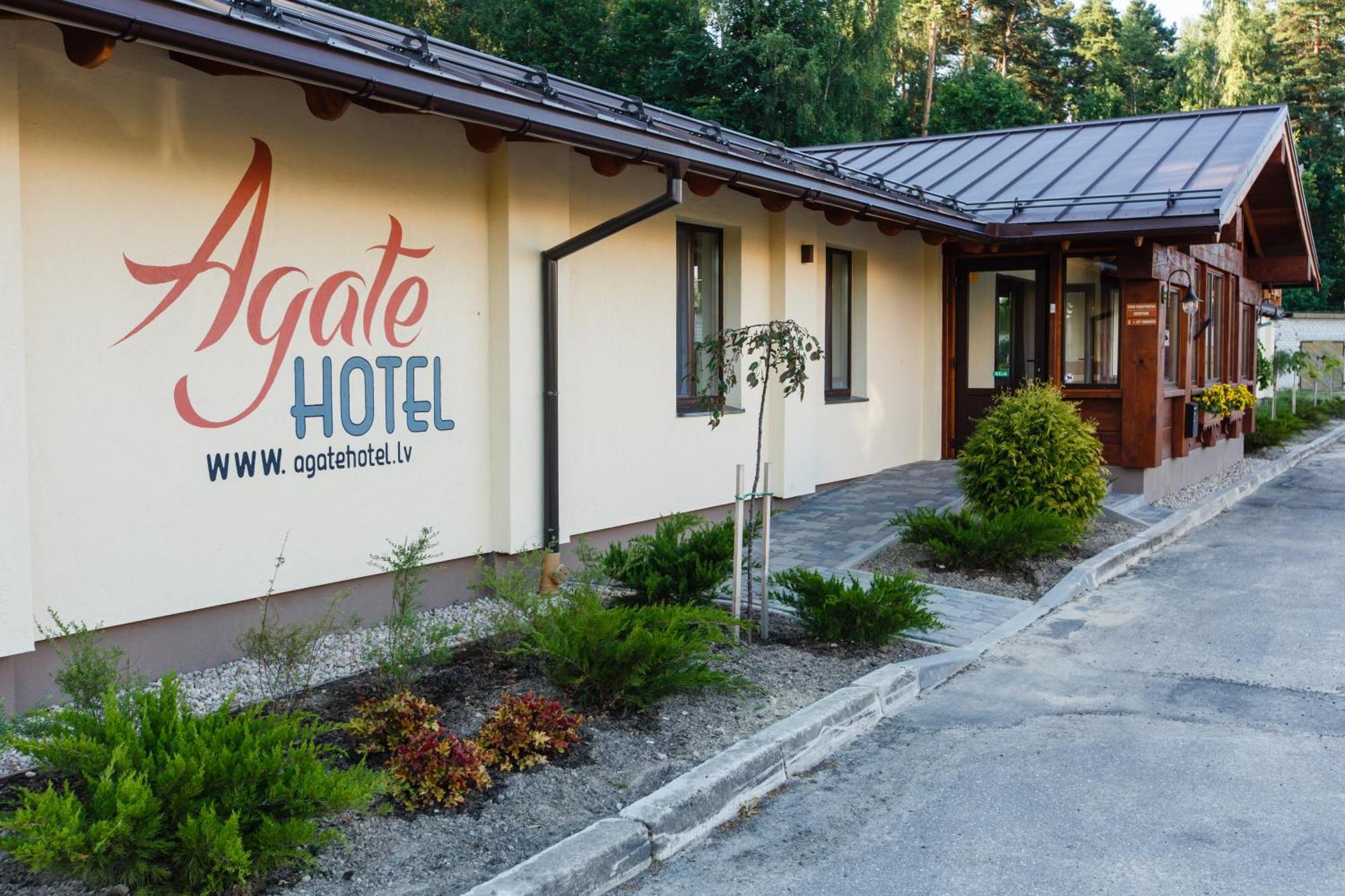 Agate Hotel Ozolnieki Zewnętrze zdjęcie